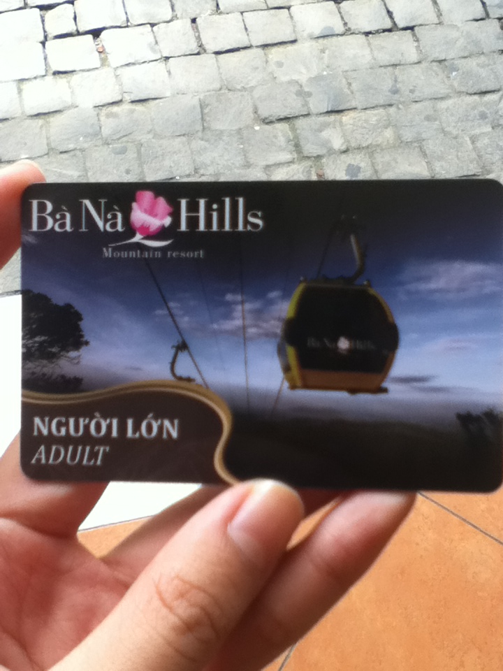 Thẻ vào Bà Nà