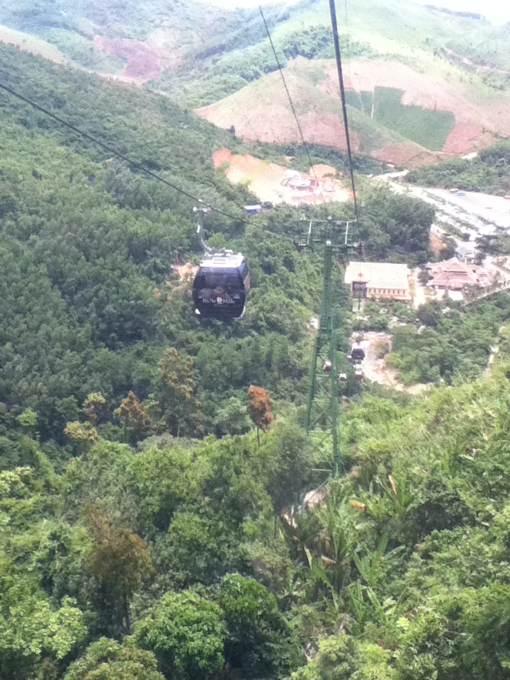 Cáp treo Bà Nà
