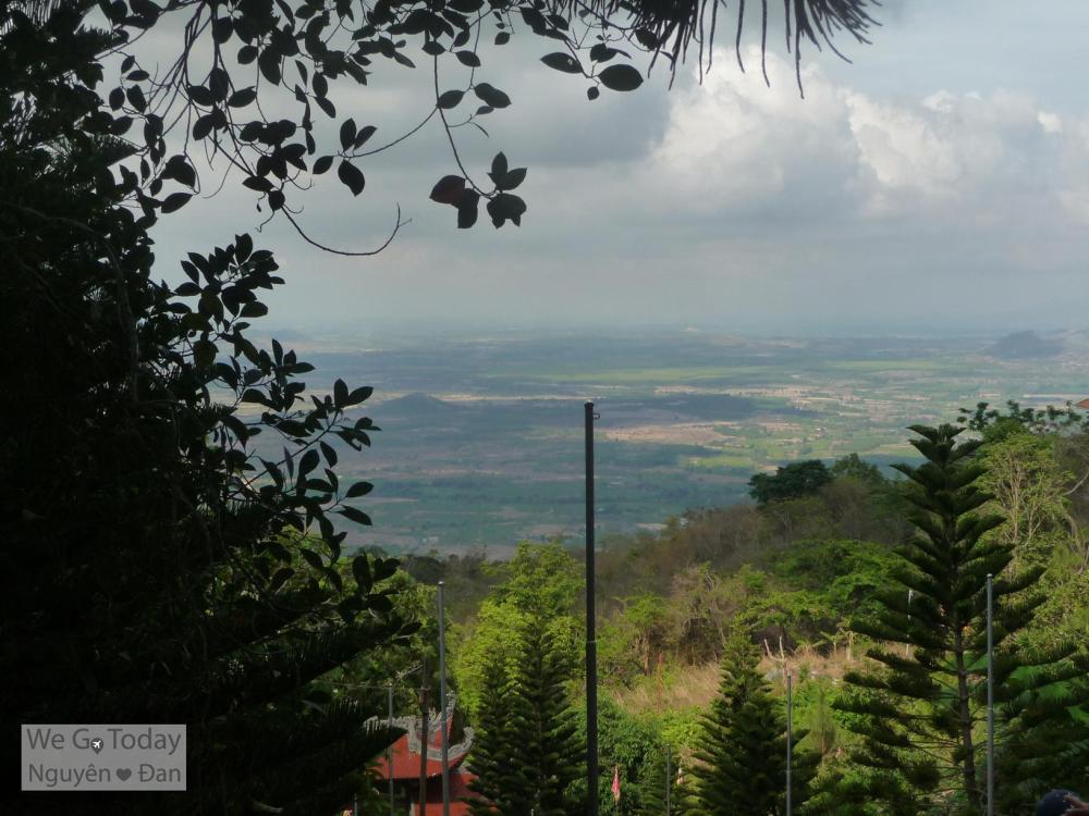 View Từ Tà Cú
