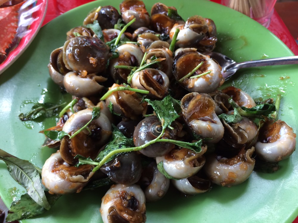 Ốc mỡ xào tỏi