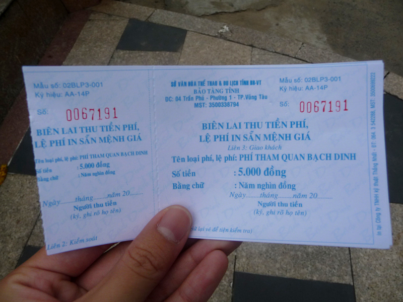 Vé vào Bạch Dinh