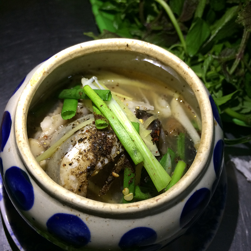 Mắt cá ngừ chưng - Quán Bà Tám - 293C Lê Duẩn, Tuy Hòa, Phú Yên