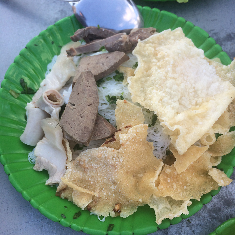 Bánh hỏi lòng heo