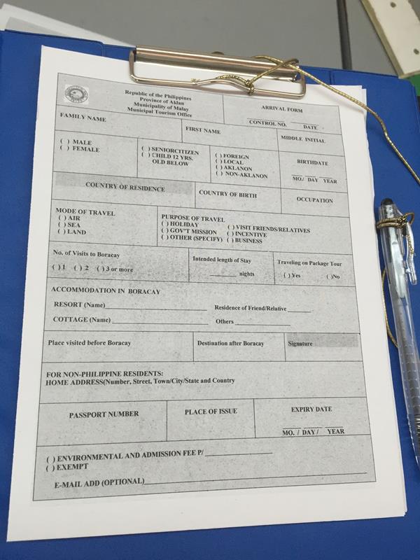 Tờ điền thông tin nhập cảnh khi đến sân bay Boracay