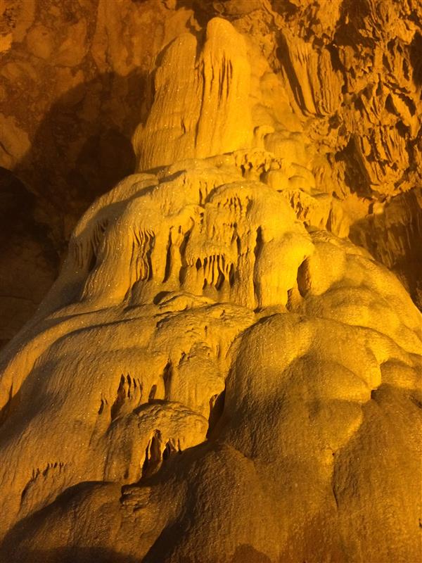 Động Ngườm Ngao