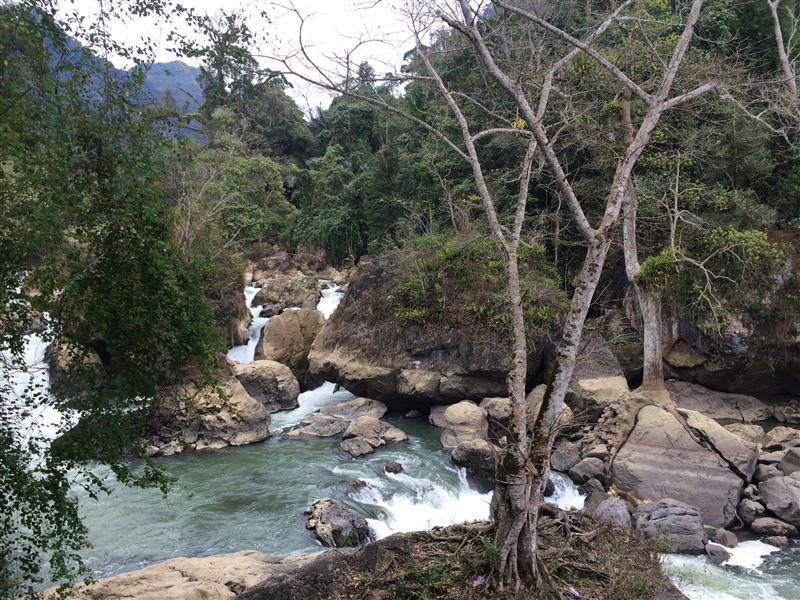 Thác Đầu Đẳng