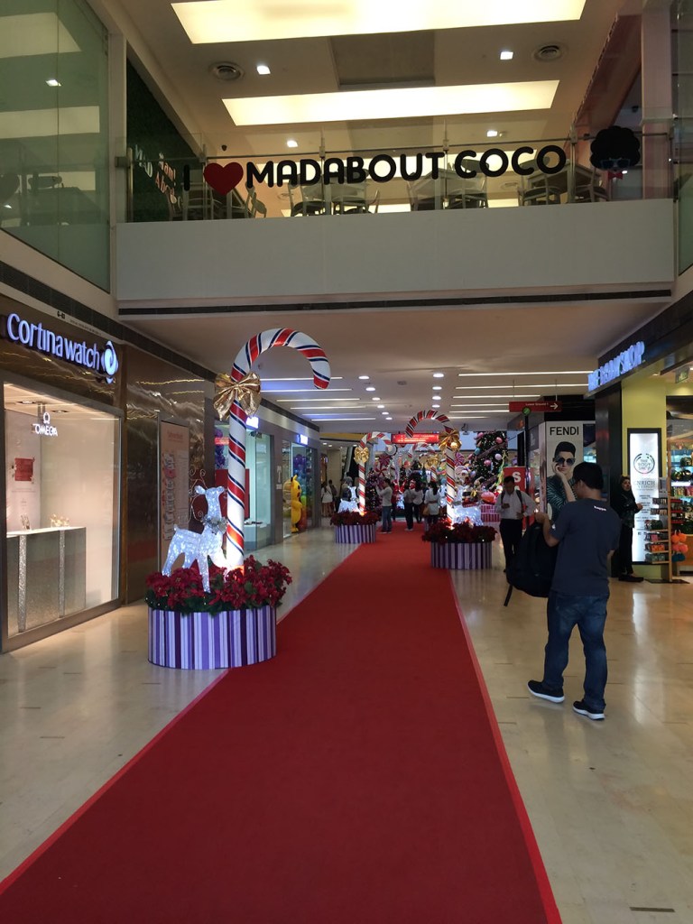 Trang trí Noel ở Fahrenheit mall