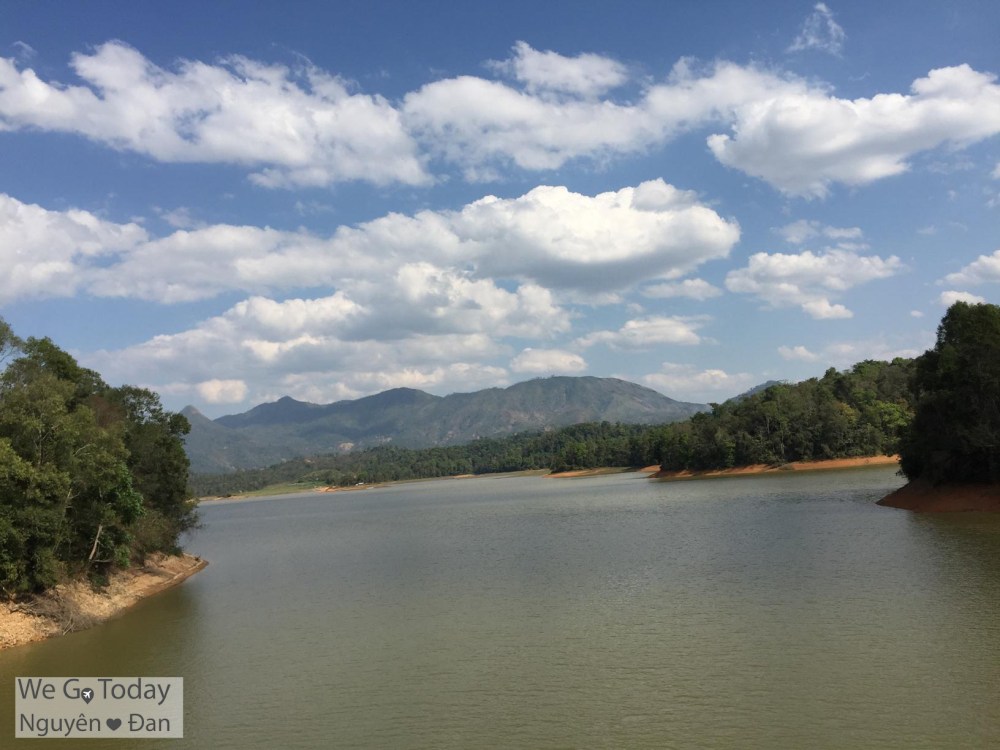 du-lich-tay-bac-hinh-ho-pa-khoang