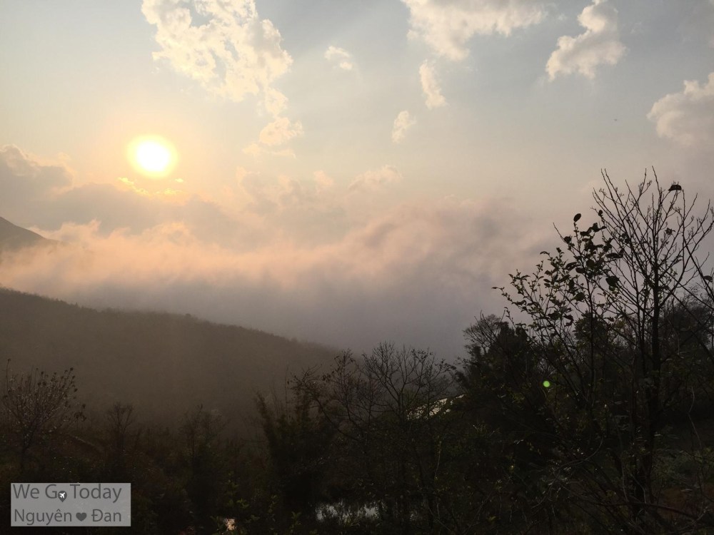 du-lich-tay-bac-hinh-duong-len-y-ty