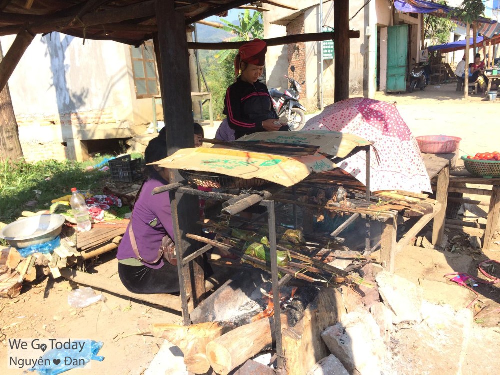 du-lich-tay-bac-hinh-sap-ban-do-nuong-o-son-la