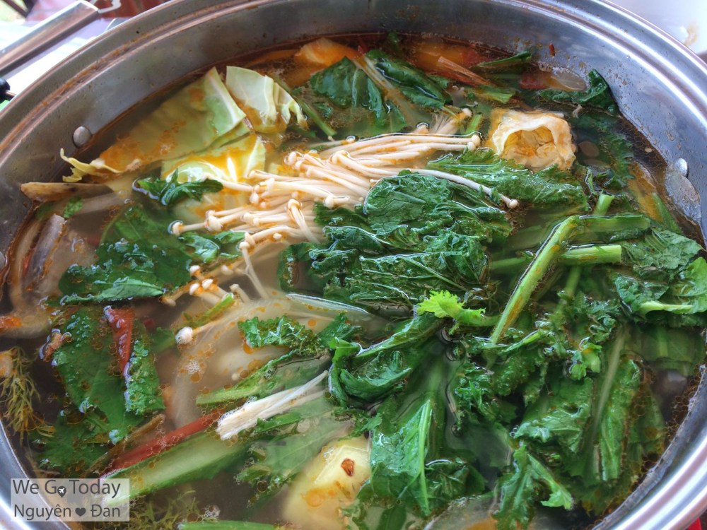 du-lich-tay-bac-hinh-noi-lau-ca-hoi