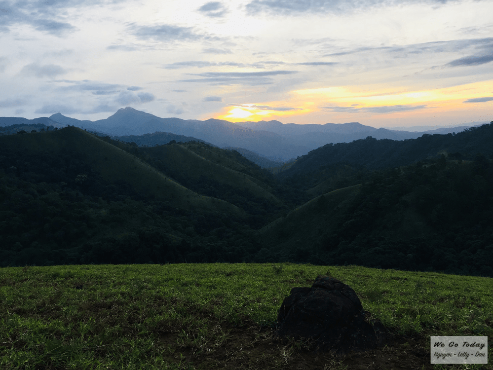 Trekking Tà Năng