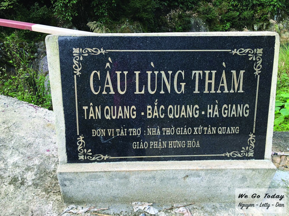 Cầu Lùng Thàm