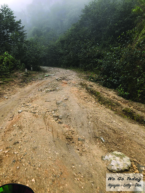 Đường lên Chiêu Lâu Thi