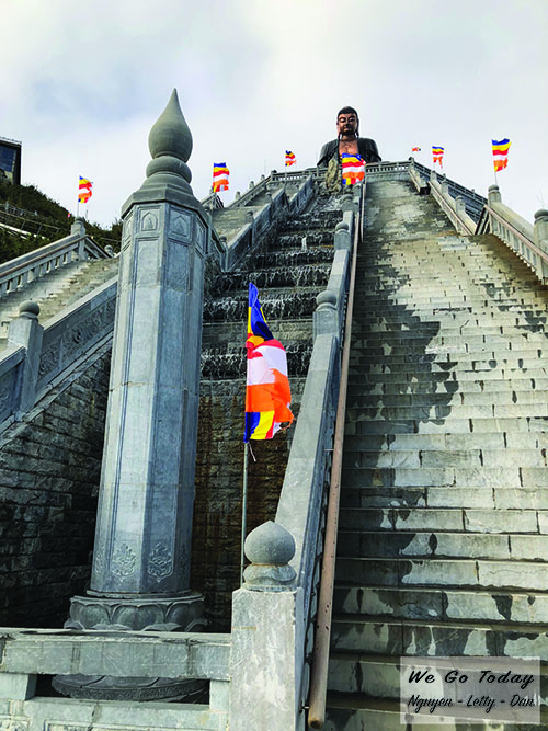 Khu chùa trên đỉnh Fansipan - Trekking Fansipan