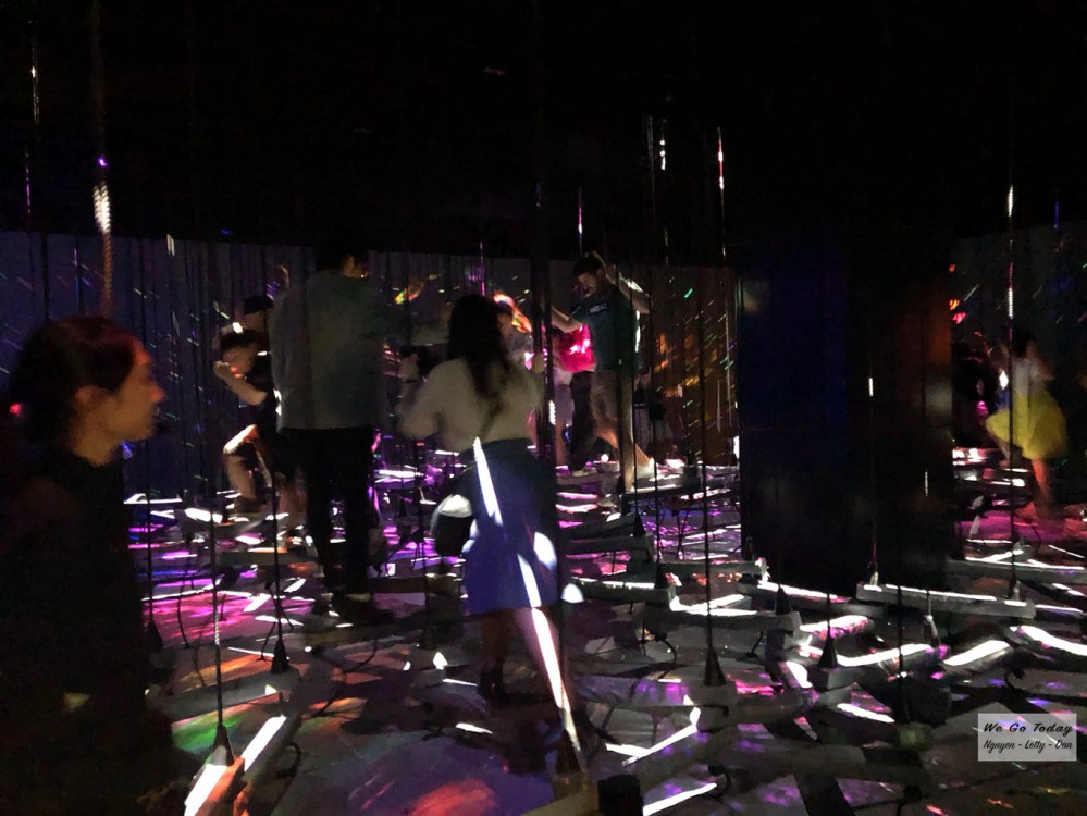 Khu trò chơi vận động ở tầng 2 của Teamlab Borderless