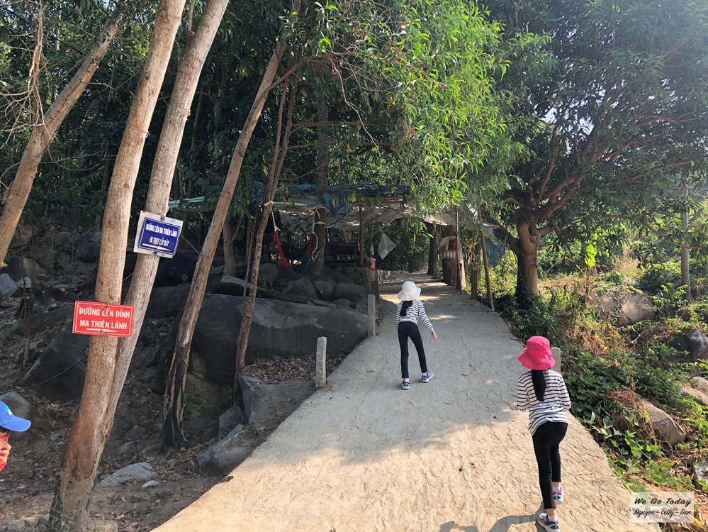 Điểm bắt đầu leo lên Ma Thiên Lãnh