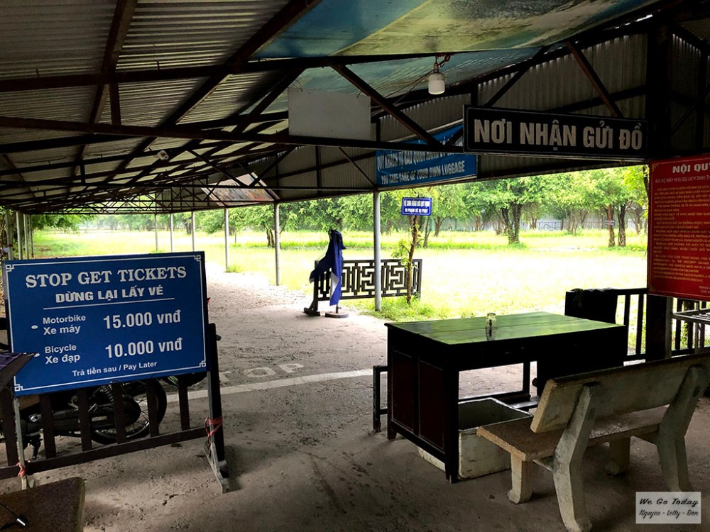 Bãi giữ xe Bến thuyền Tràng An