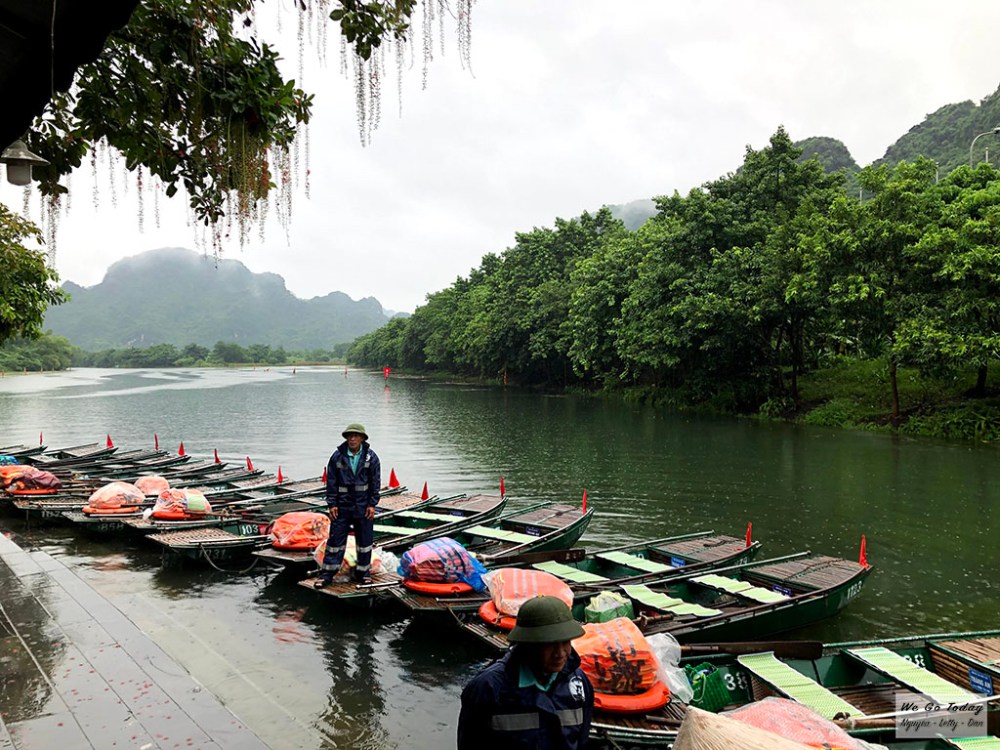 Bến thuyền Tràng An